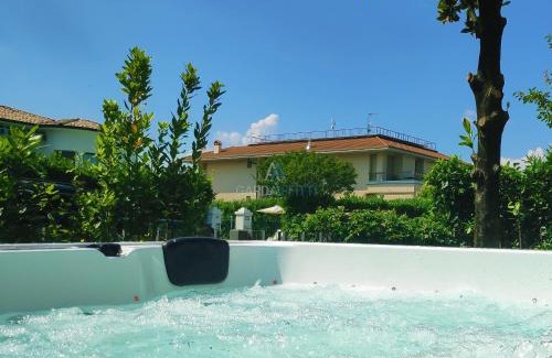 Colombare Villa | Villa Vittoria - Acqua, Aria, Sole e Relax