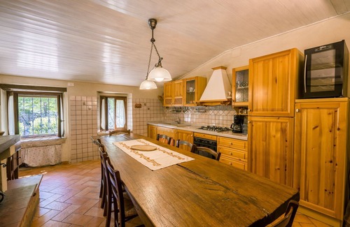 Barchi Villa | Villa Walter, cozy and reserved villa for nature lovers just 25 minutes from the Adriatic Sea