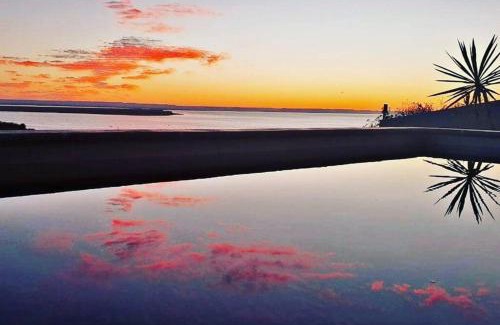 La Paz Villa | Villa Wellmina - Stunning Sunsets & Relaxing Poolside Vibes!