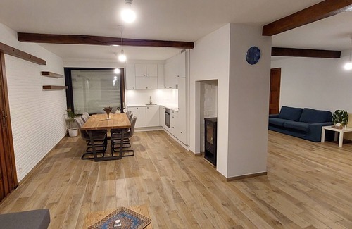 Dadizele House | Villa with large gargen and open landscape