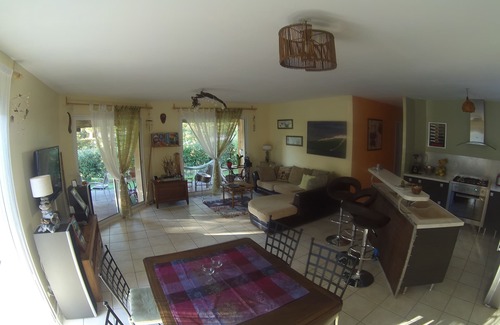 Messanges Villa | Villa with outdoor spa, Messanges center by the ocean