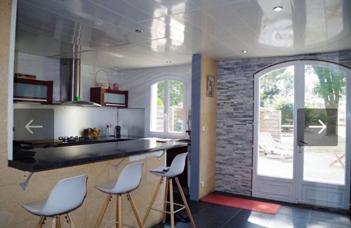 Coutras Villa | Villa with pool and spa