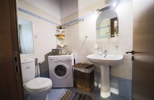 Mirthios House | Villa with pool above the village roofs, for 4 people Wi-Fi, A/C and satellite TV available.