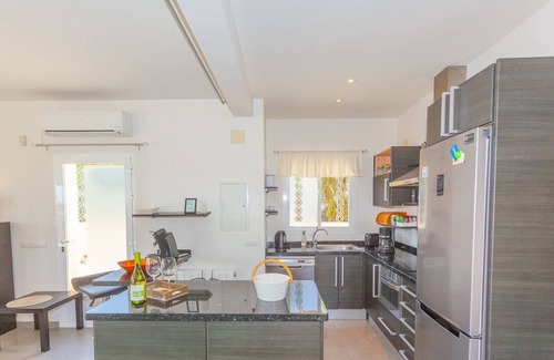 Moravit Villa | Villa with private swimming pool within walking distance of the sea and Moraira