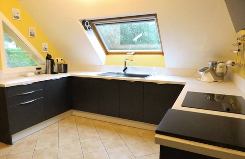 Tregastel House | Villa with WIFI, garden, 350m from the sea in TREGASTEL