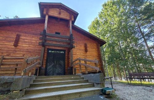 Vaajakoski Villa | Villa Wood