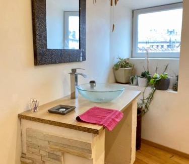 Bourg-Saint-Andeol Apartment | Village house