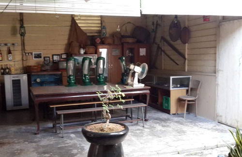 Kampung Piandang House | Village House in Perak, Malaysia - Breakfast Included.