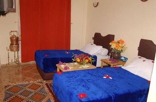 Tazzarine Hotel | Village Touristique Bougafer