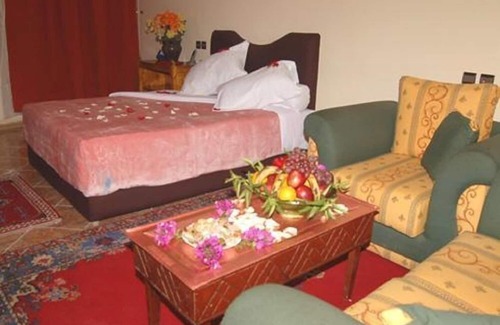 Tazzarine Hotel | Village Touristique Bougafer