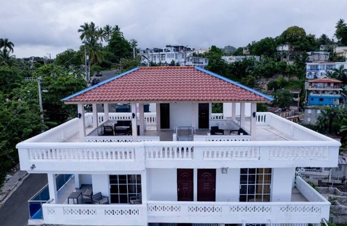 Barrio La Fortaleza Vieja Apartment | Villas Hillside apt 3