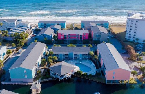 Pensacola Beach Apartment | Villas on the Gulf #D1