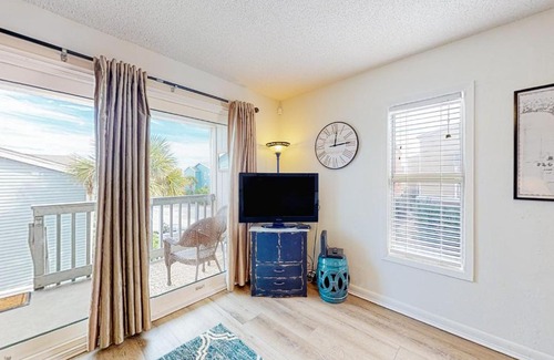 Pensacola Beach Apartment | Villas on the Gulf H10