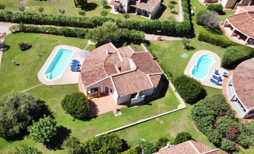 Costa Rei Villa | Villas with private pool just 400 meters from the Costa Rei - beach