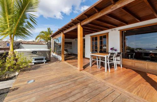 Playa Blanca House | Villasal