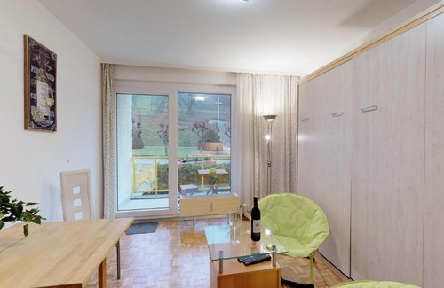 Gmunden Apartment | Vintage Garconiere mit Balkon - 25 m2