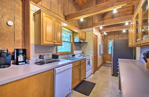 Massanutten Villa | Vintage Massanutten Resort Villa w/Deck!