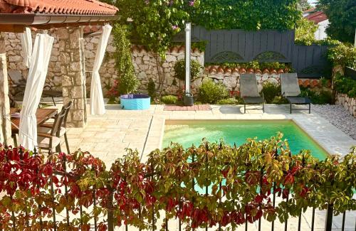 Dramalj Apartment | Vintage Residence Dramalj, pool self-use