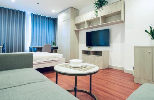 Tan Binh Apartment | VIP-sky center- căn hộ rộng rãi, thoáng mát, yên tĩnh, tiện nghi đầy đủ - Hồ bơi miễn phí