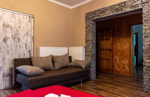 Mako House | Virág Vendégház