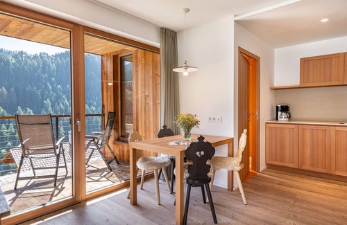 Santa Cristina Val Gardena Apartment | Vista Dolomites Apartment "Harmony" with Mountain View, Private Garden & Wi-Fi