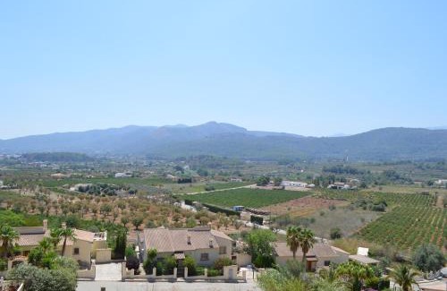 Jalon Villa | Vista Xalo