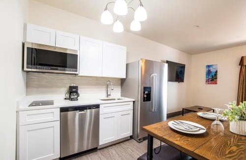 Sierra Vista House | Vistas 116 - Modern luxury amenities sleeps 6