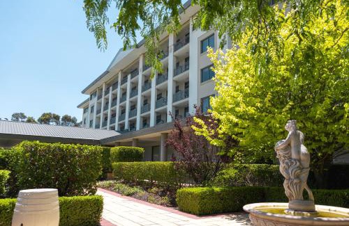 Norwest Hotel | Visy Dior