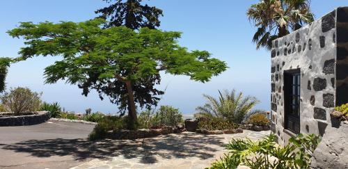 Guia de Isora House | ViVa Mora - Estate with idyllic mountain landscapes