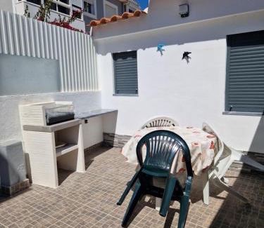 Linda-a-Velha House | Vivenda BRANCA