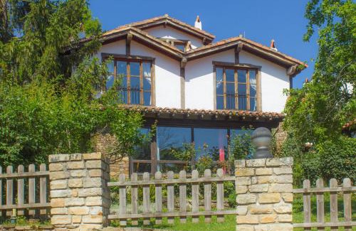 Cabezon de Liebana Apartment | Viviendas Rurales El Covaju
