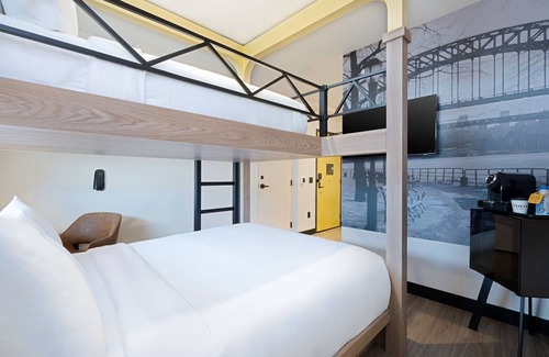 Queens Hotel | voco Astoria by IHG