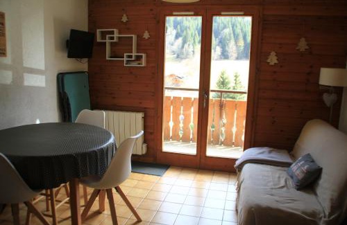Chatel Apartment | VOINETTES VNB8 TELECABINE & MOUNTAIN 4 Pers