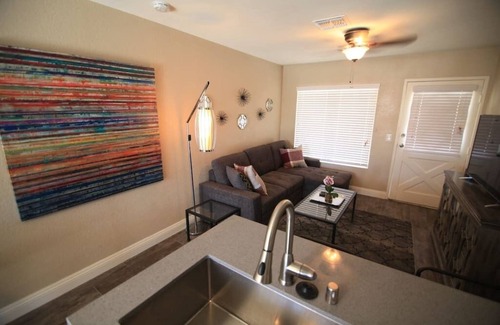 Las Vegas Condo | Voxna · 35% Off Fall Special - Cozy Townhouse By Strip