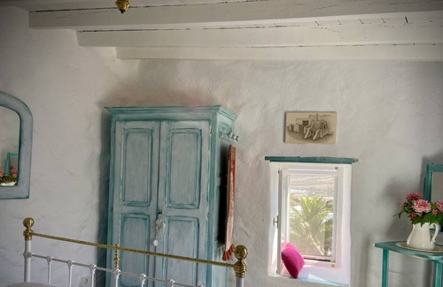 Los Valles Cottage | Vrbo Property