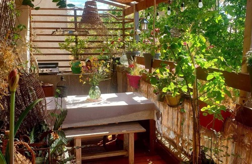 Cournonsec House | Vrbo Property