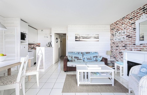 Bourgenay Apartment | Vue et face golf port bourgenay, proche mer, foret