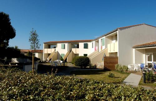 Sainte-Marie-de-Re Resort | VVF Île de Ré Sainte-Marie-de-Ré