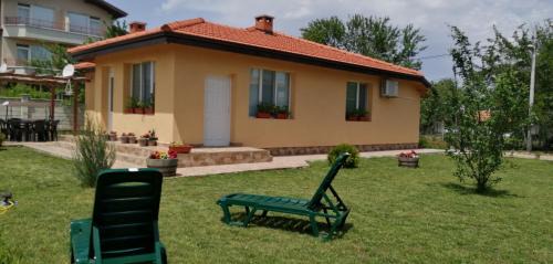 Krapets House | Vyara Holiday Home