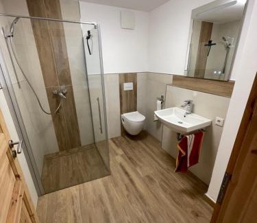 Großraschen Apartment | W Diamonds Ranch