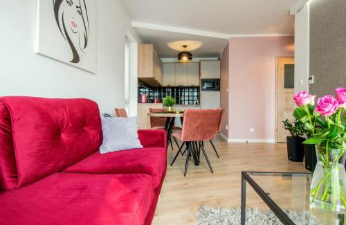 Koszalin Apartment | W&K - White&Grey - Faktura VAT, Netflix, Parking w garażu, Blisko dworca i centrum