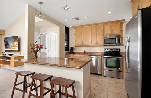 Wailea Condo | Wailea Elua Village 1704 - 2 Bedroom Oceanfront Condo