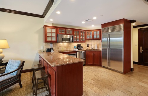 Wailua Apartment | Waipouli Beach Resort Garden View 1 BD 2 BA