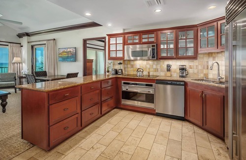 Wailua Condo | Waipouli Beach Resort Oceanfront Royal 2 BD 3 BA