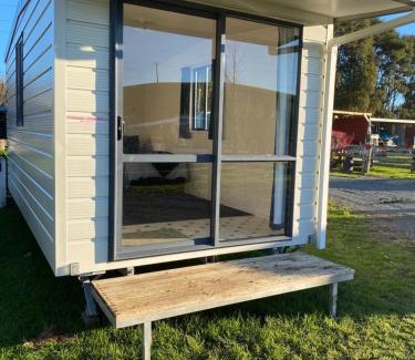 Hangatiki Other | Waitomo Farmstay - Fantail Cabin 6