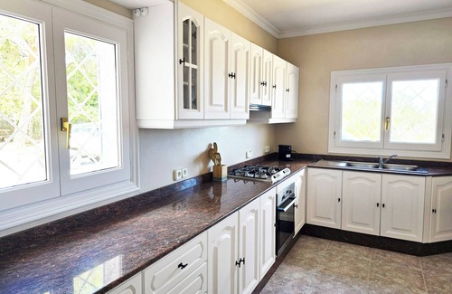 Sant Rafael de Sa Creu House | Walk To UNVRS and Amnesia - 4BR Finca