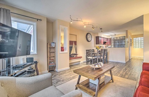 South Addition Condo | Walk to Downtown & Coast Trail: Condo in Anchorage