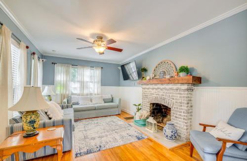 Mount Dora House | Walk to Mount Dora Historic District Cozy Home!