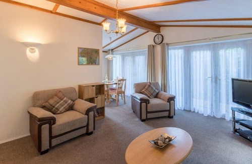Troutbeck House | WALKER'S RETREAT LODGE, family friendly, with a garden in Windermere