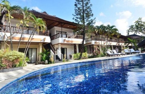 Laksmana Resort | Walking distance to the beach, room for 2 persons Dx
